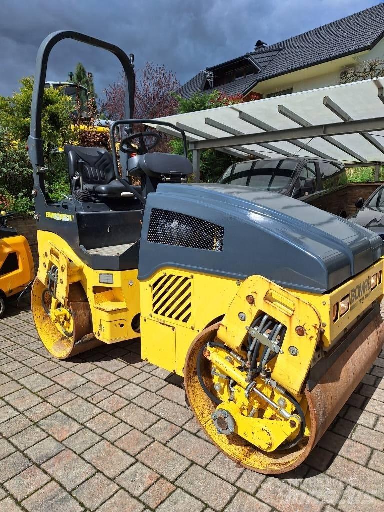 Bomag BW 125 AD-4 Rodillos de doble tambor