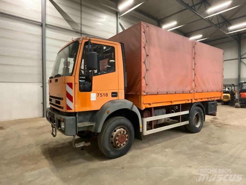 Iveco 135E 18 4X4 Camiones caja cerrada