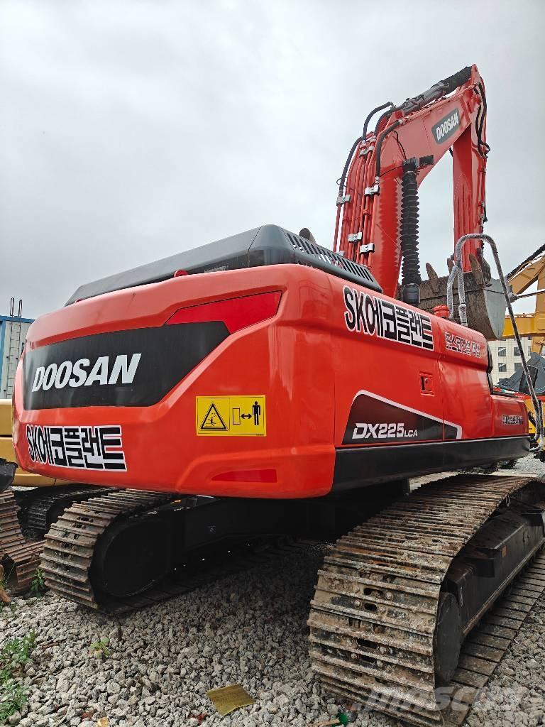 Doosan 225 LC-9C Excavadoras de cadenas