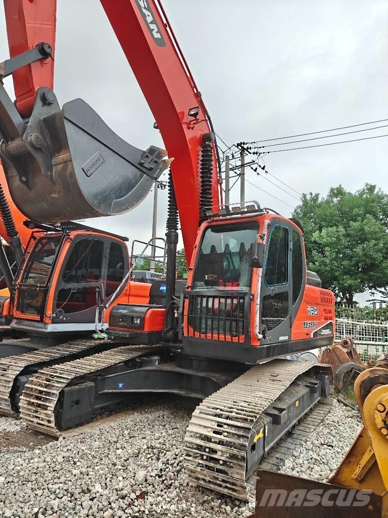 Doosan 225 LC-9C Excavadoras de cadenas