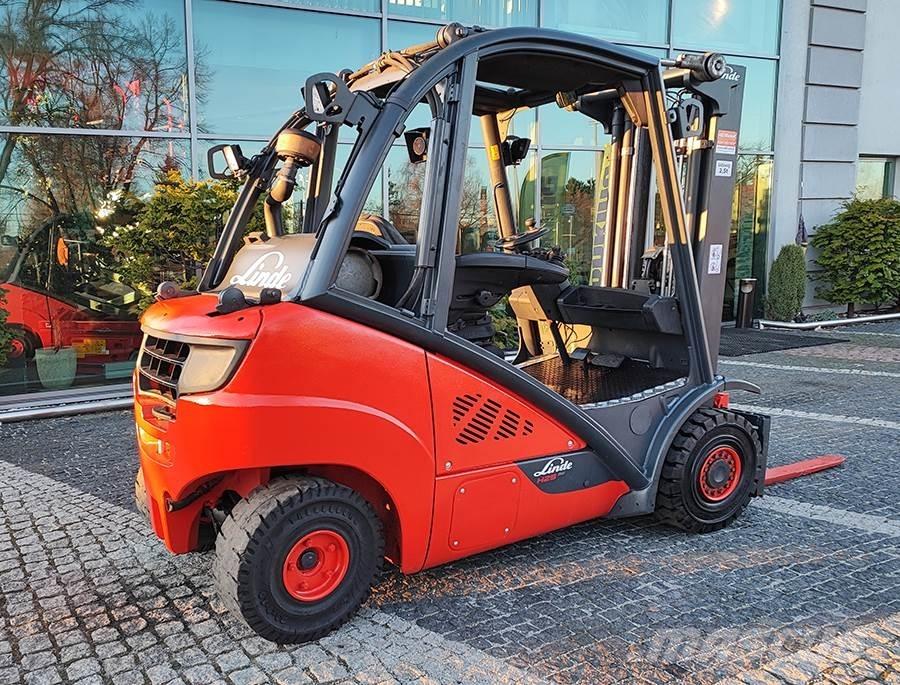 Linde H25T-02 Carretillas LPG