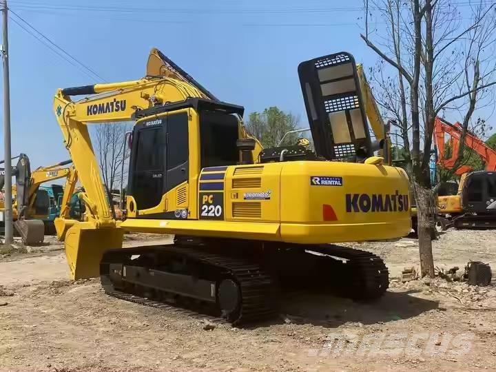 Komatsu PC220-8 Excavadoras de cadenas