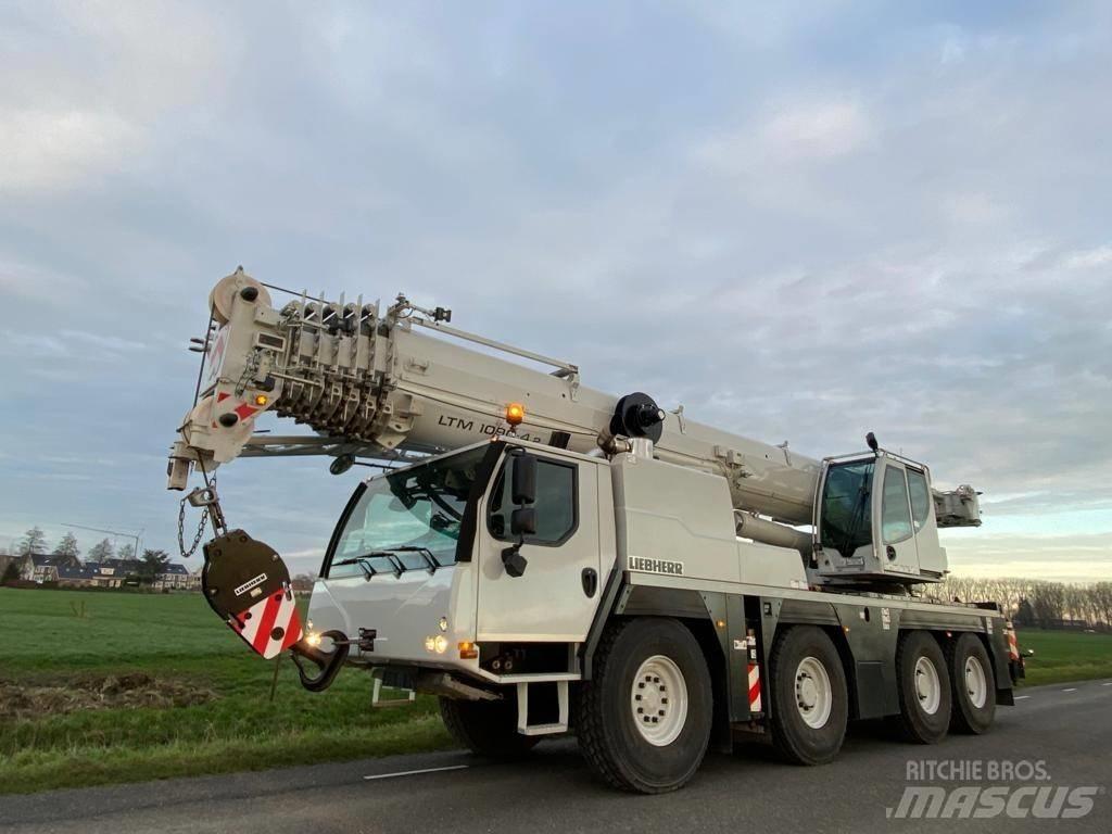 Liebherr LTM1090-4.2 Grúas todo terreno