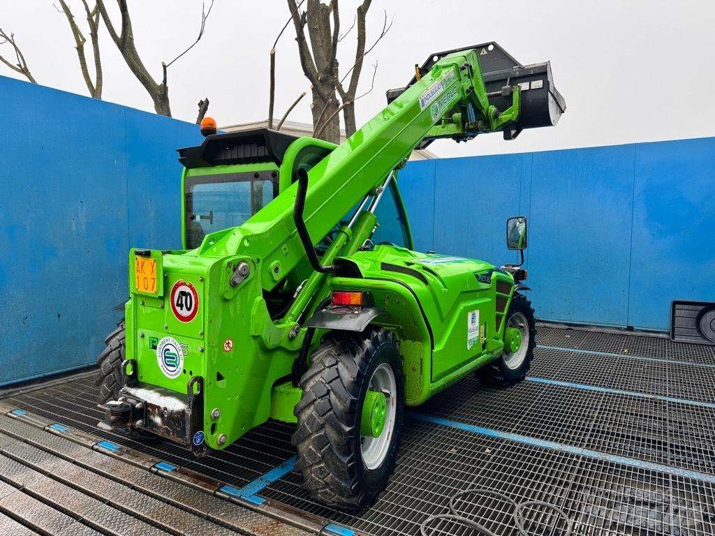 Merlo 27.6 PLUS Carretillas telescópicas