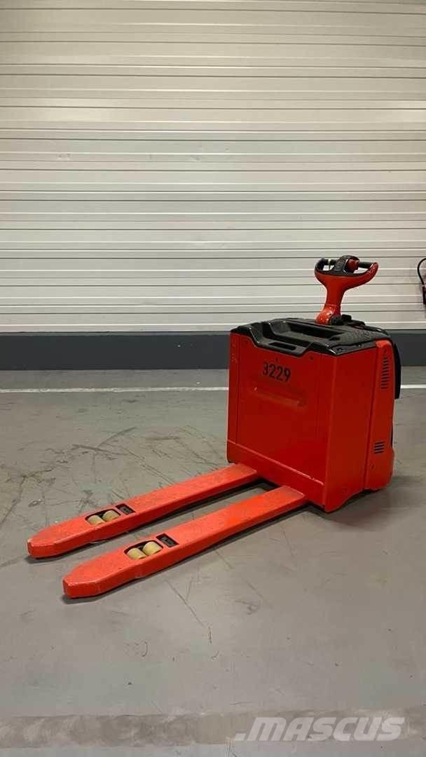 Linde T20AP Apiladores eléctricos autopropulsados