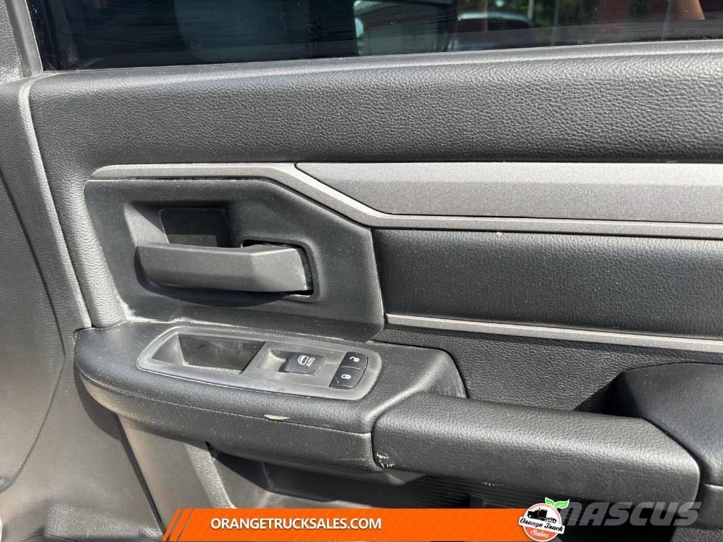 RAM 5500 HD Grúas de vehículo