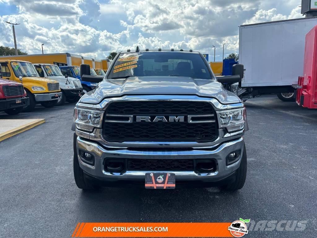 RAM 5500 HD Grúas de vehículo