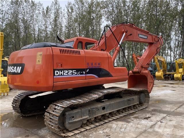 Doosan DH225 Excavadoras de cadenas