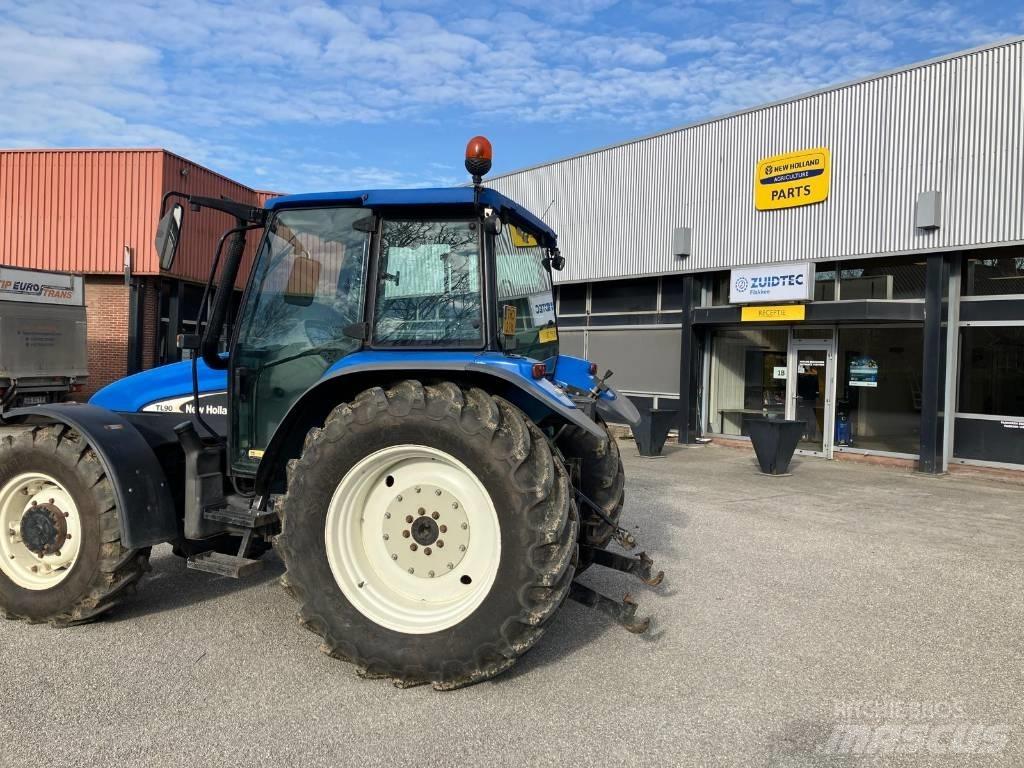 New Holland TL 90 Tractores