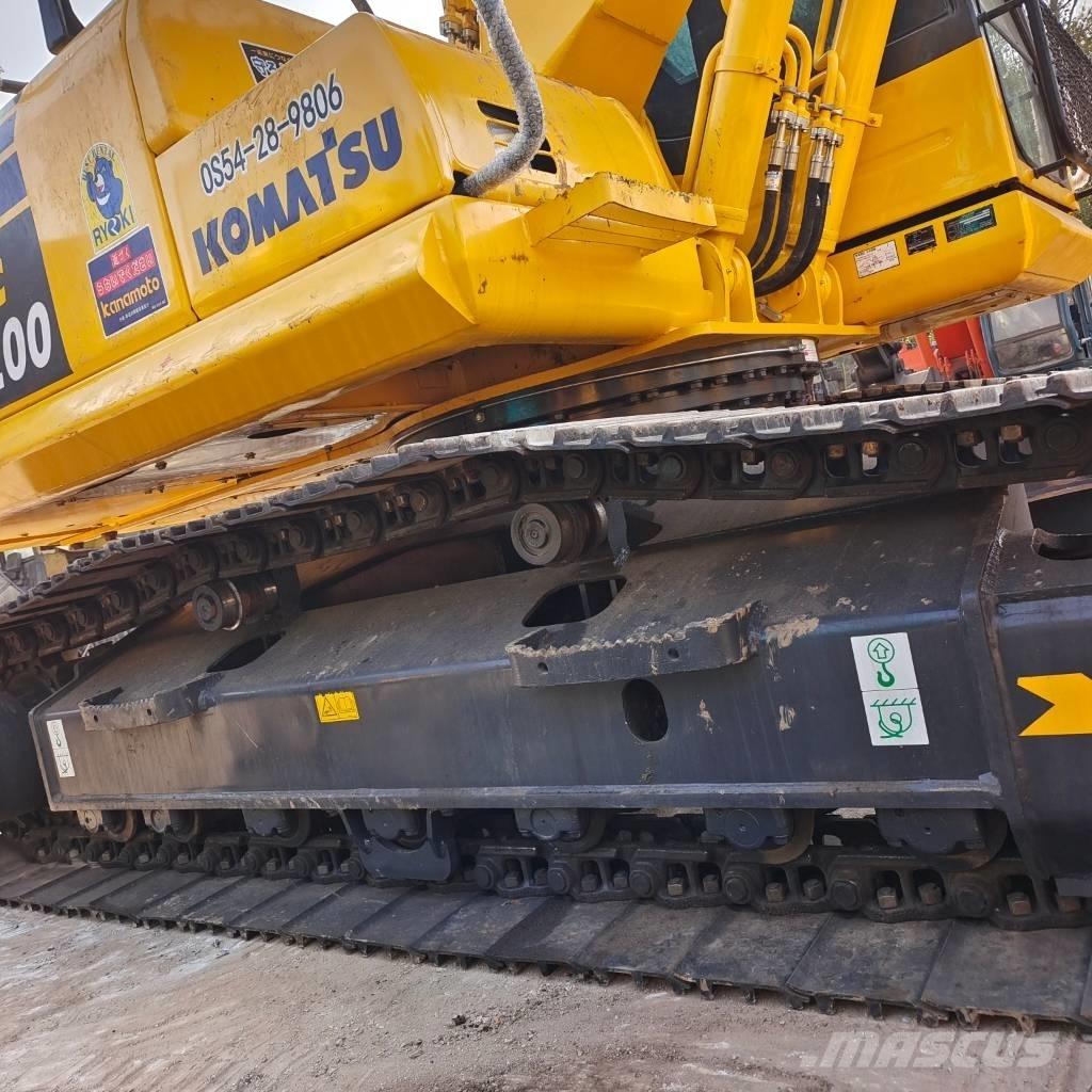 Komatsu PC 220 Excavadoras de cadenas