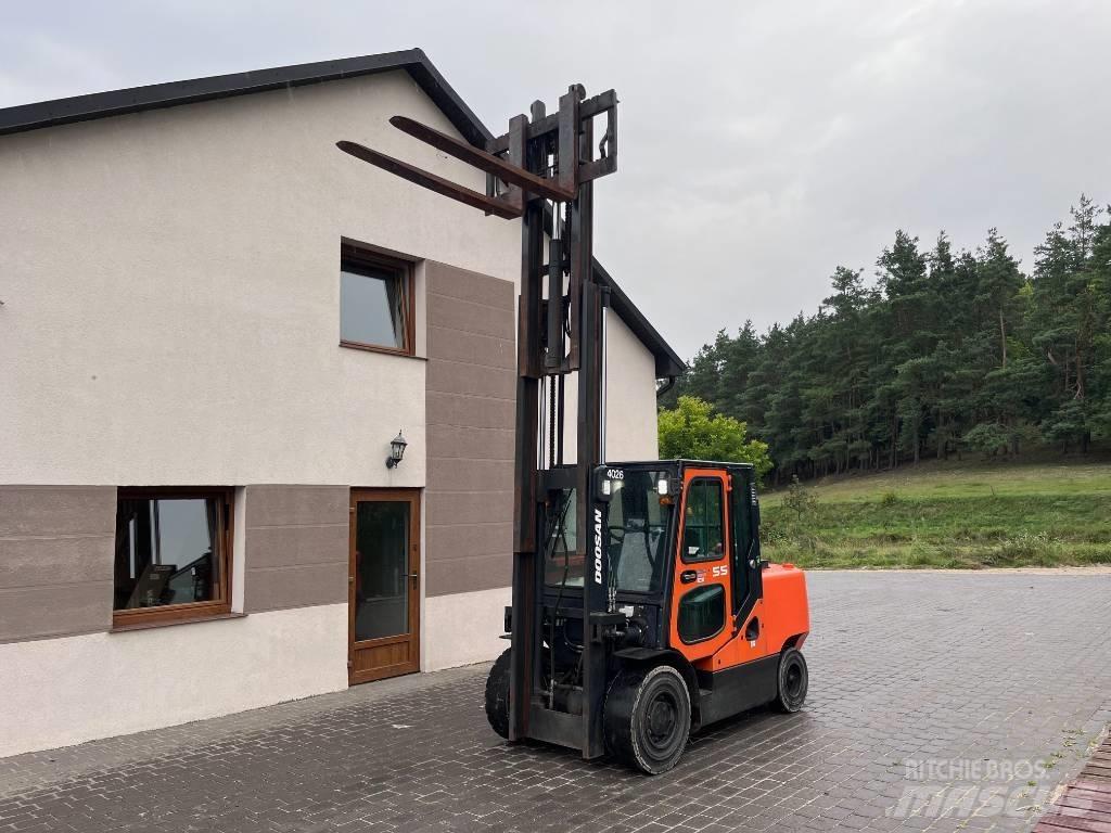 Doosan D 55 C-7 Carretillas diesel