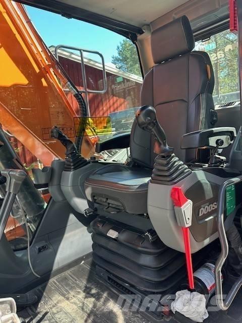 Doosan DX 140 LC Excavadoras de cadenas