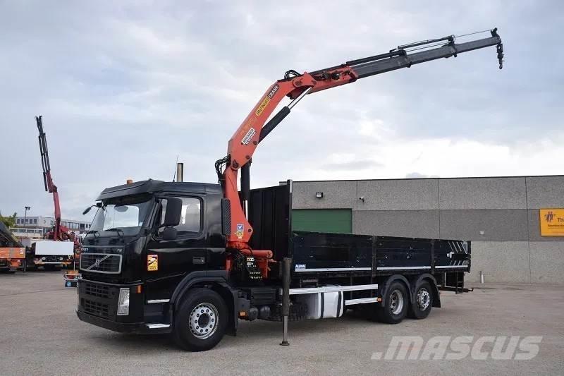 Volvo FM 330 Grúas todo terreno