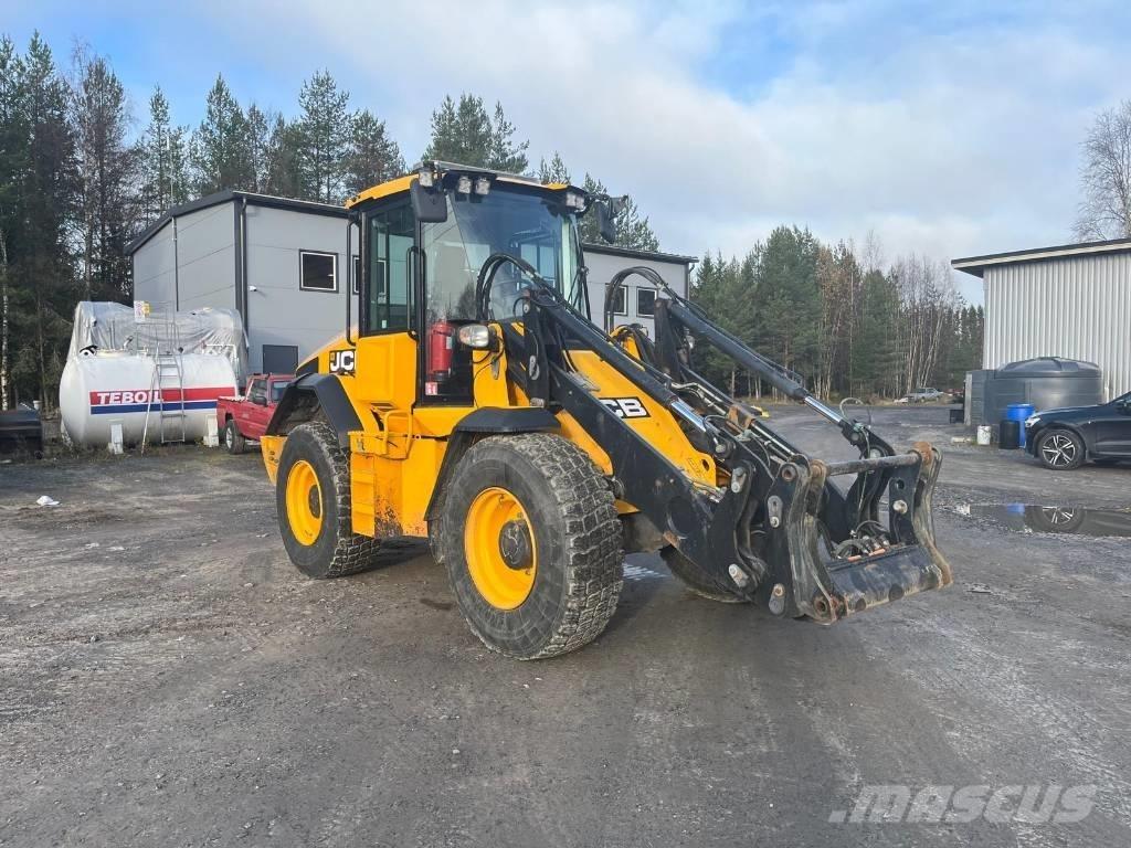 JCB 413K Pyöräkone Cargadoras sobre ruedas