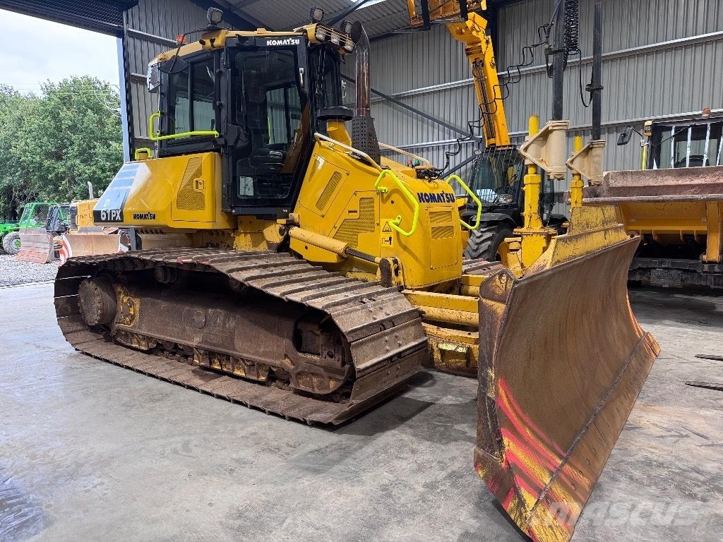Komatsu D 61 PX Buldozer sobre oruga