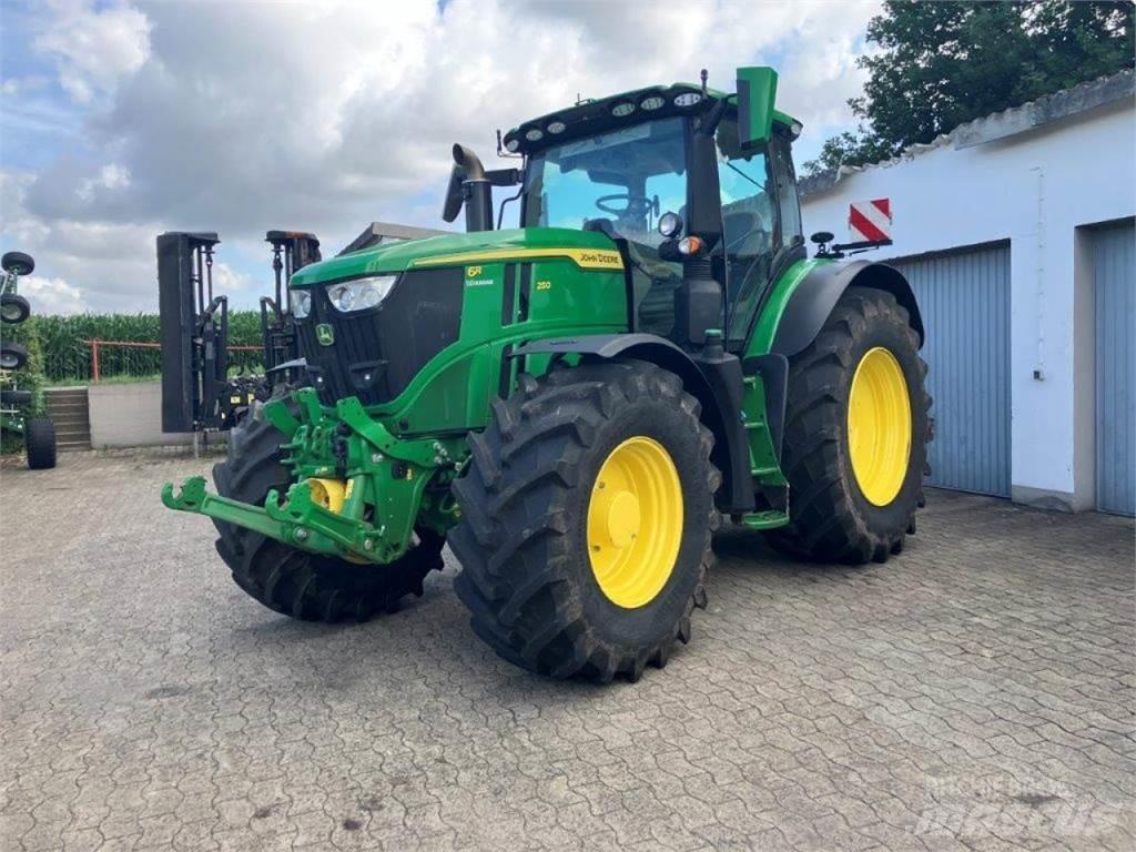 John Deere 6R 250 Tractores