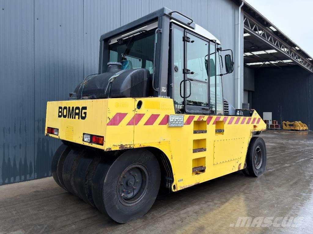 Bomag BW24R Rodillos sobre neumáticos