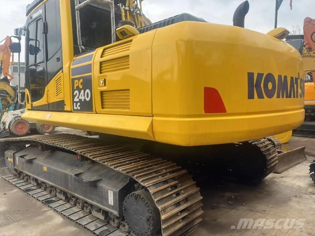 Komatsu PC 240 Excavadoras de cadenas