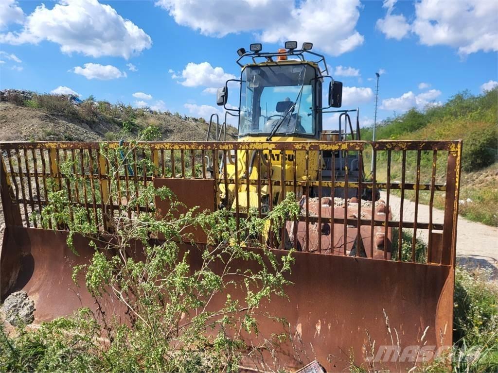 Komatsu WF 450T-3 Construcción - Otros