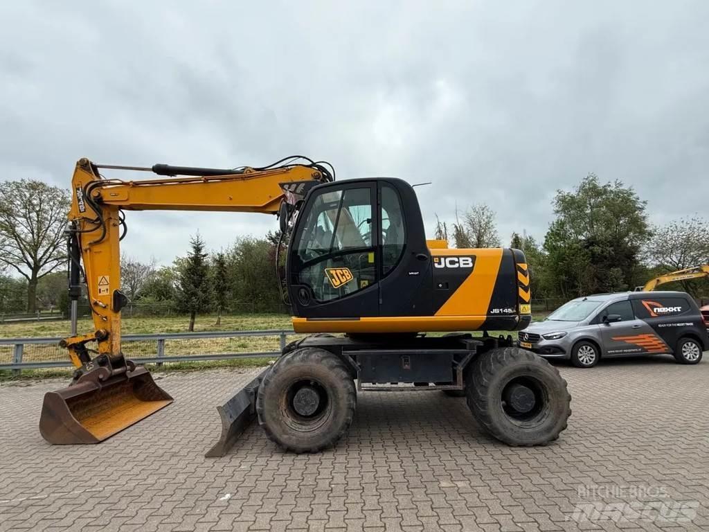 JCB JS 145W Excavadoras de ruedas