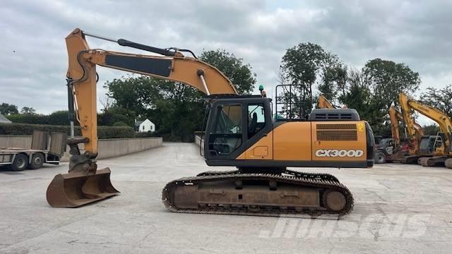 CASE CX 300 C Excavadoras de cadenas