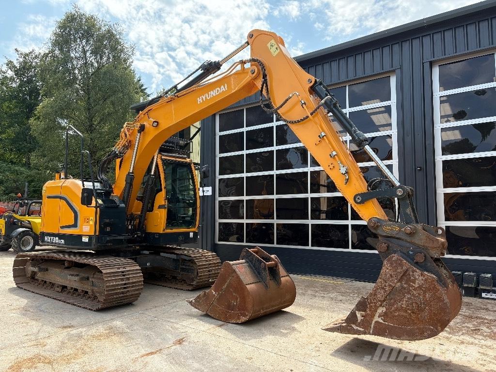 Hyundai HX 130 Excavadoras de cadenas