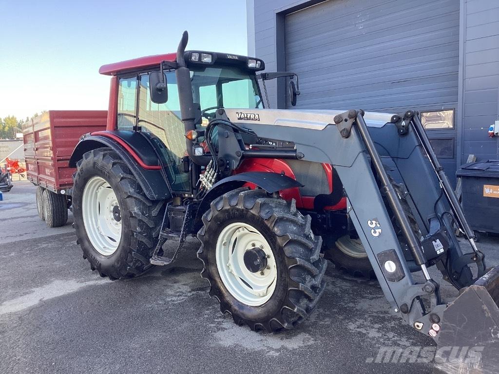 Valtra N141 Tractores