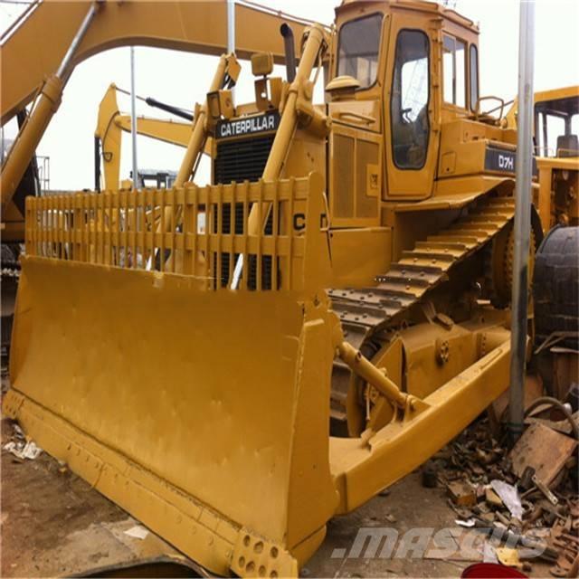 CAT D7H Buldozer sobre oruga