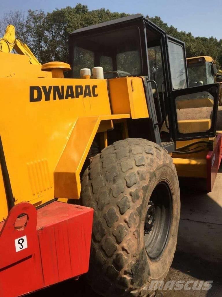 Dynapac CA 25 D Rodillos de un solo tambor