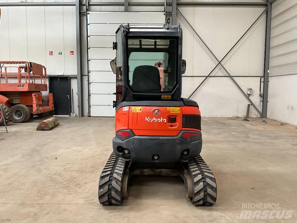 Kubota U 27-4 Mini excavadoras < 7t