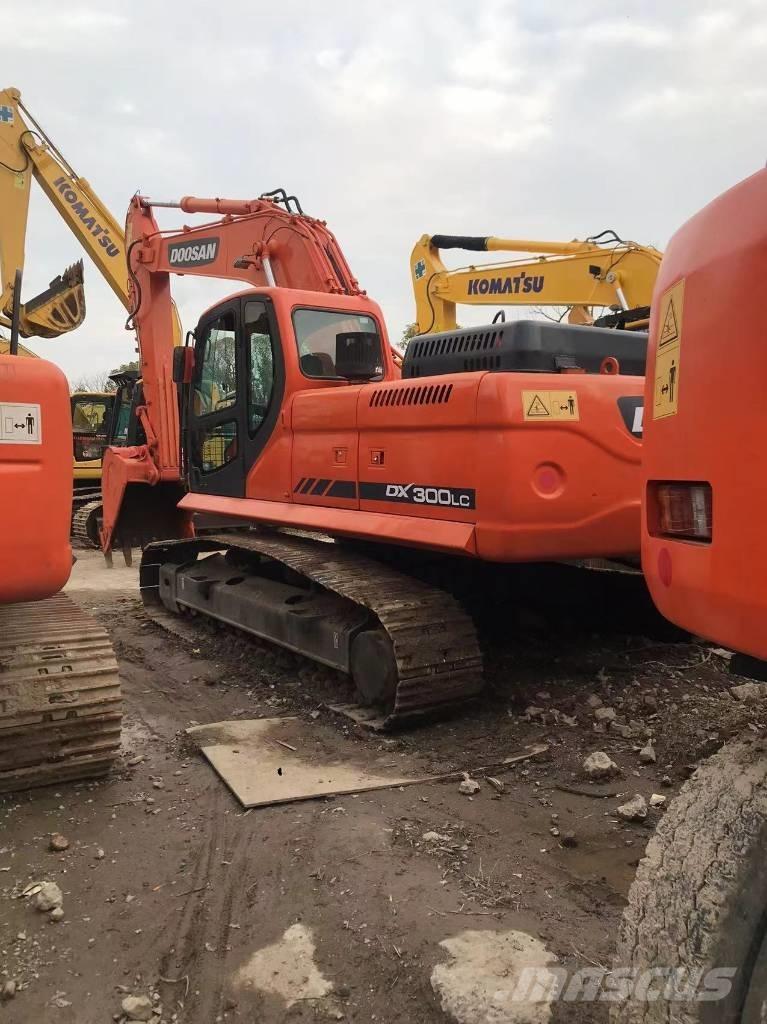 Doosan dx300 Excavadoras de cadenas