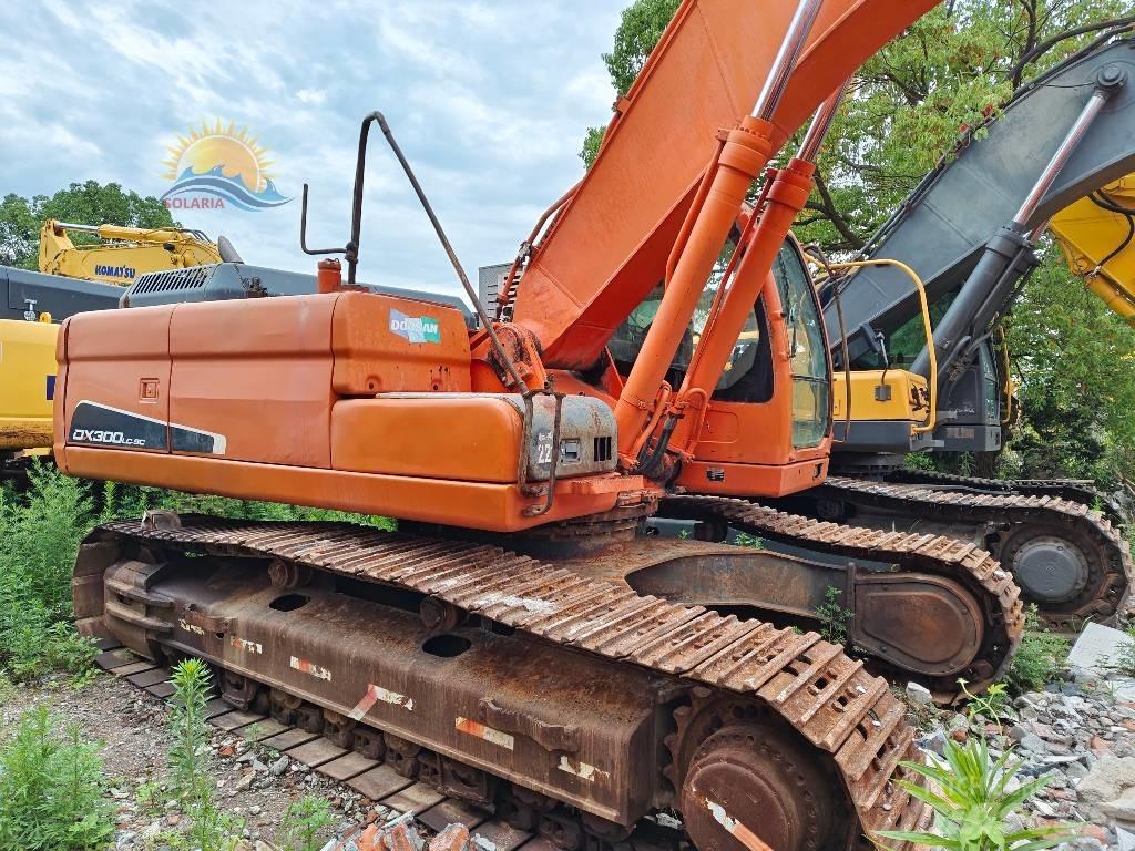 Doosan DX 300 LC Excavadoras de cadenas