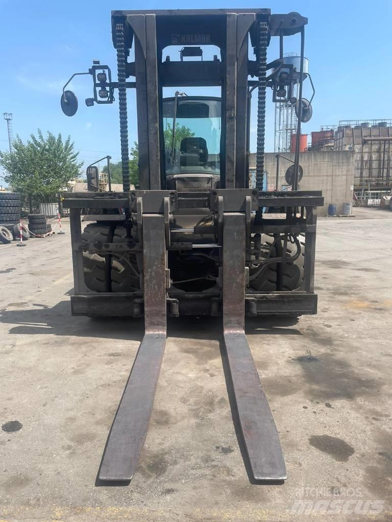 Kalmar DCG 250-12LB Carretillas diesel