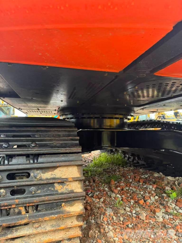 Hitachi ZX 200 Excavadoras de cadenas