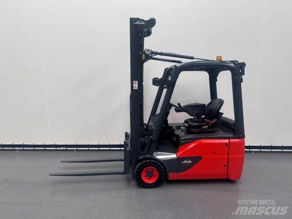 Linde 386 E 16-02 Carretillas de horquilla eléctrica