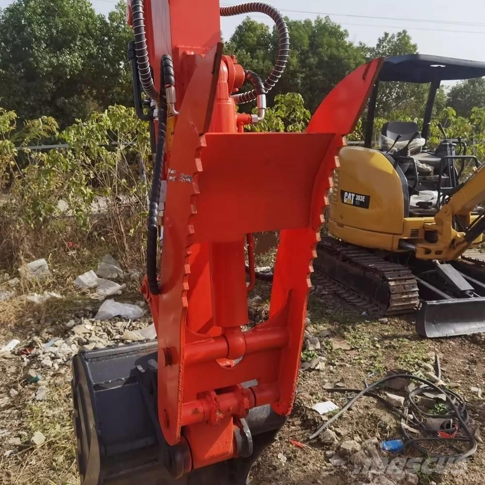 Kubota KX 155 Excavadoras de cadenas