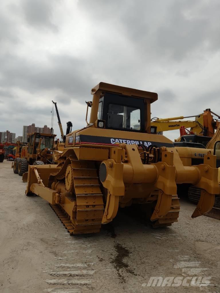 CAT D 8 R Buldozer sobre oruga