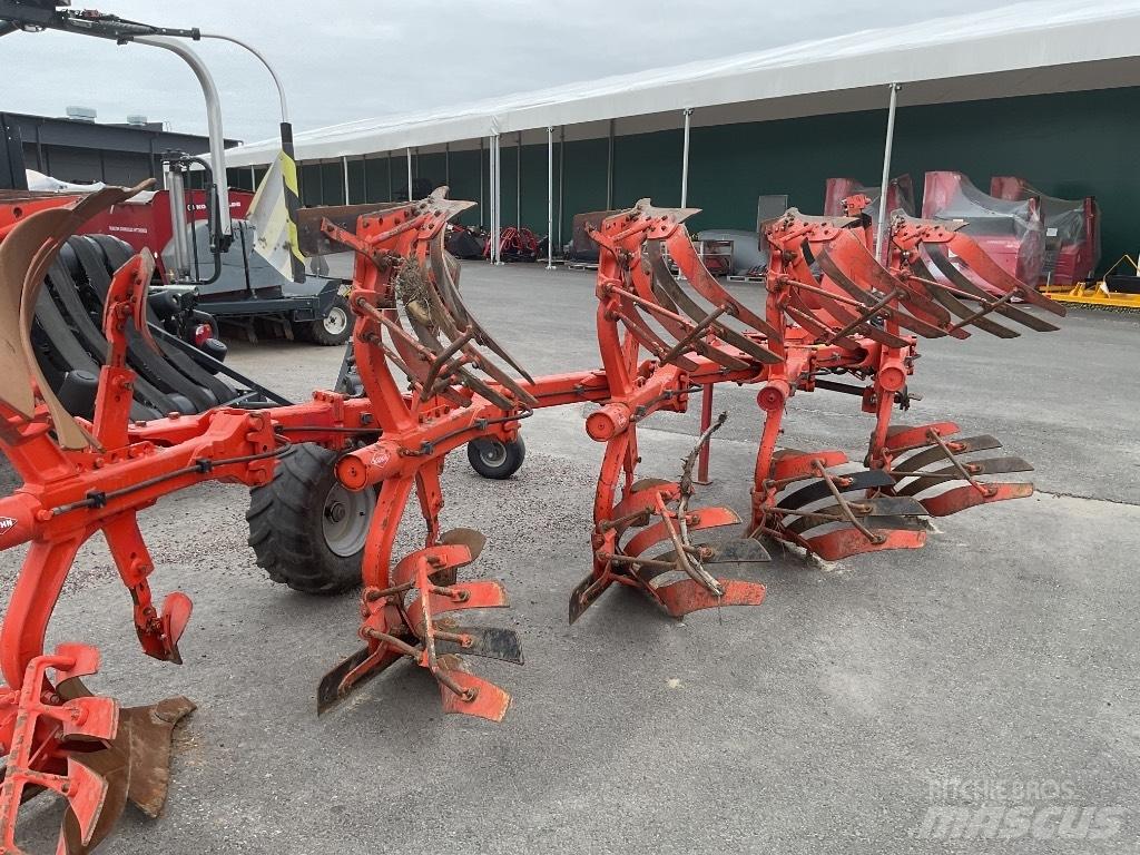 Kuhn Varimaster 122 Arados reversibles suspendidos