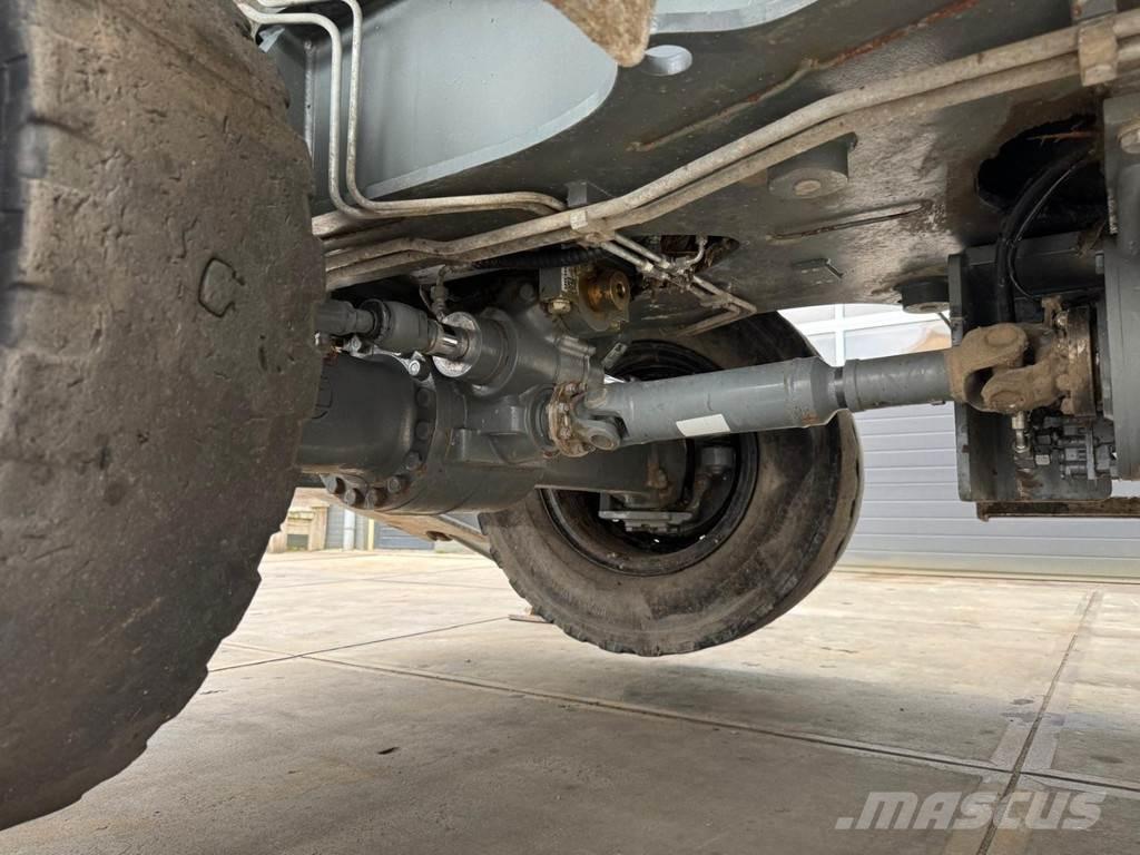 Liebherr LH 22 M Excavadoras de manutención