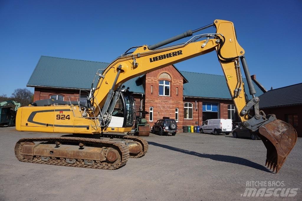 Liebherr R 924 LC Excavadoras de cadenas