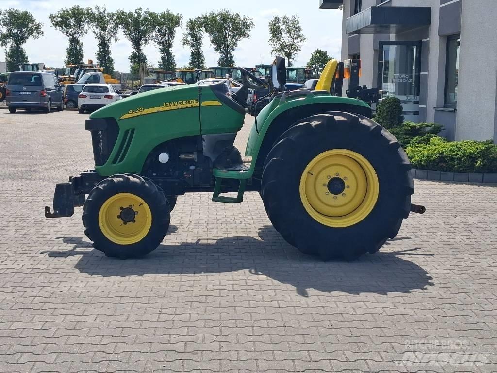 John Deere 4520 Tractores