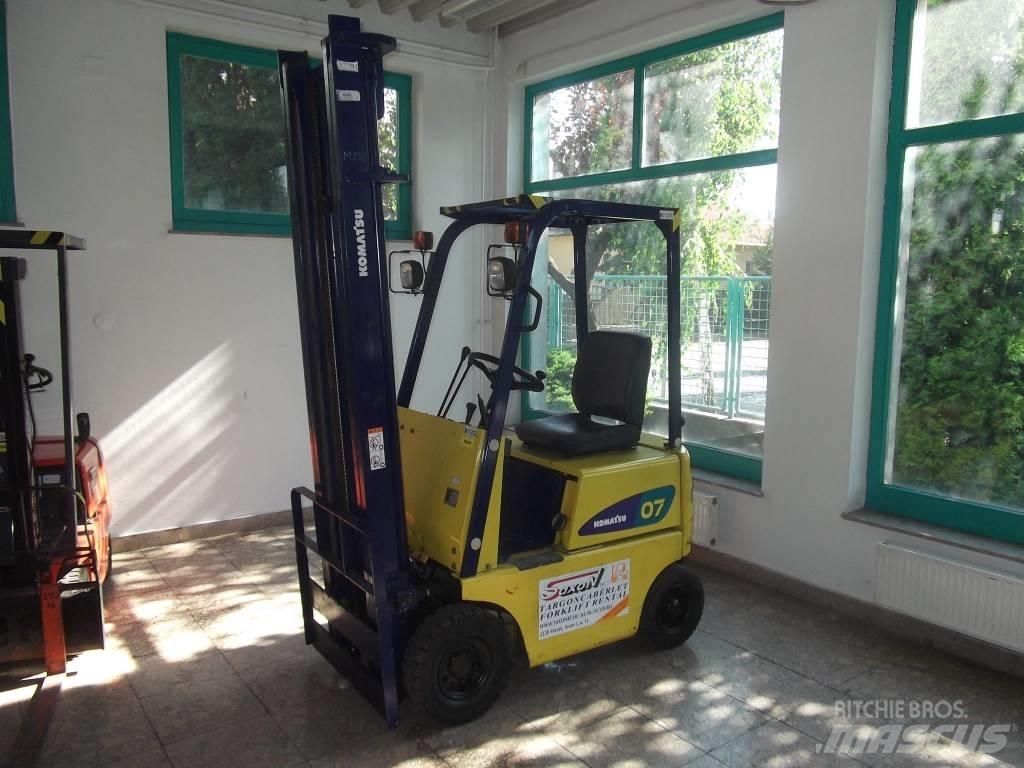 Komatsu FG07-3 Carretillas LPG