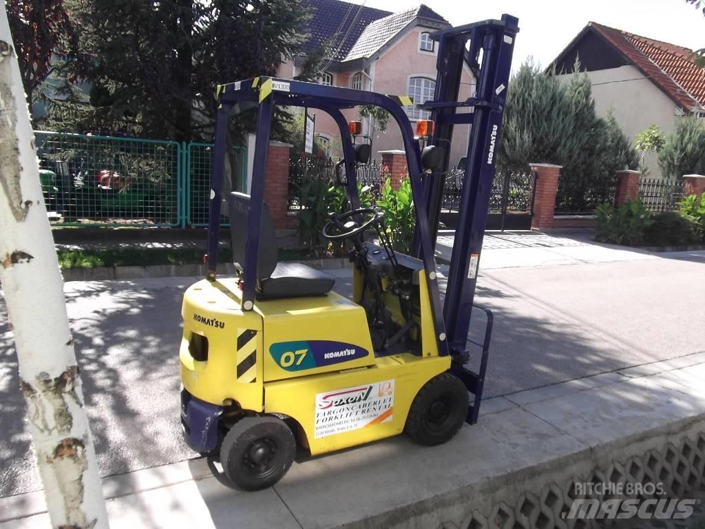 Komatsu FG07-3 Carretillas LPG