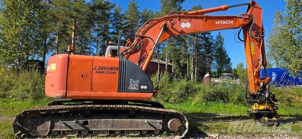 Hitachi ZX 225 USR Excavadoras de cadenas