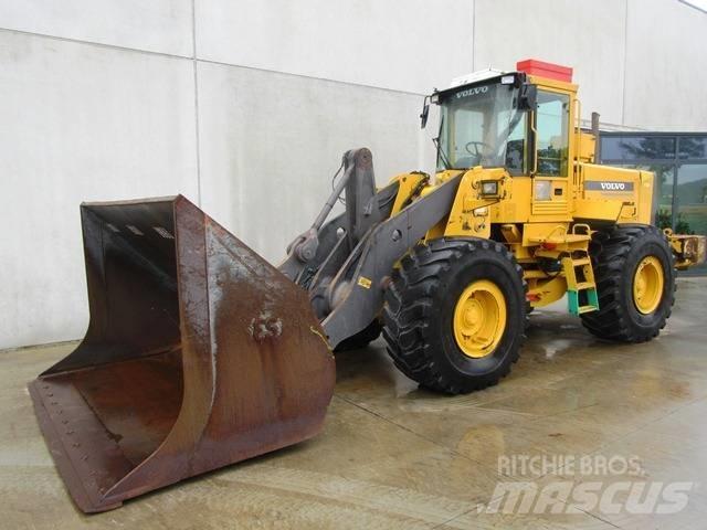 Volvo L 120 C Cargadoras sobre ruedas
