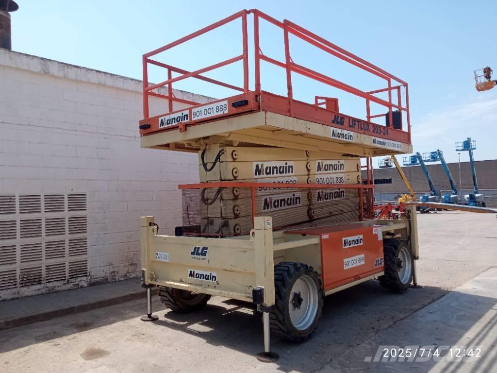 JLG 203-24 Plataformas tijera