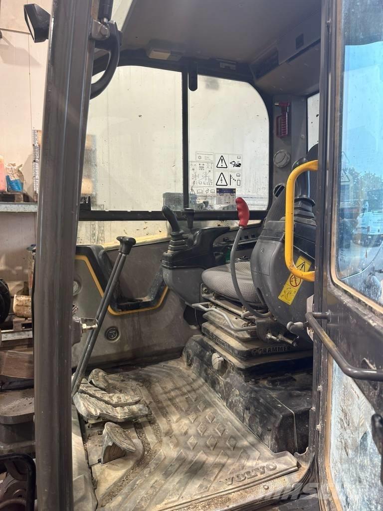 Volvo ECR 88 D Mini excavadoras < 7t