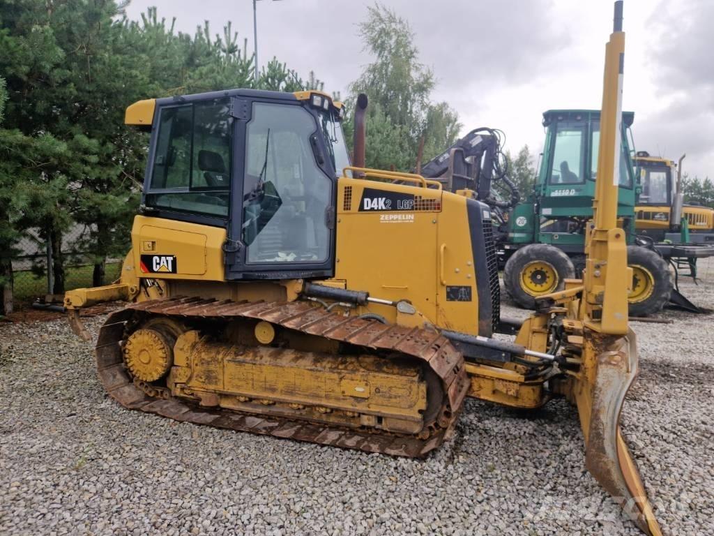 CAT D 4 K 2 LGP Buldozer sobre oruga