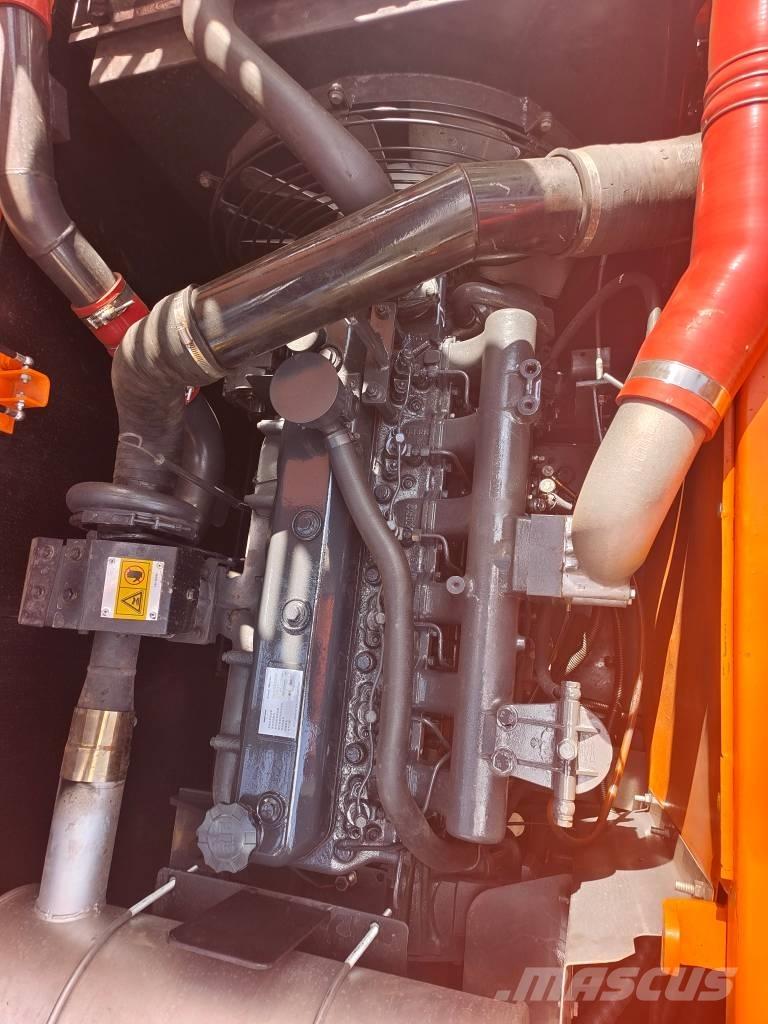 Doosan DX225 LC-9C Excavadoras de cadenas