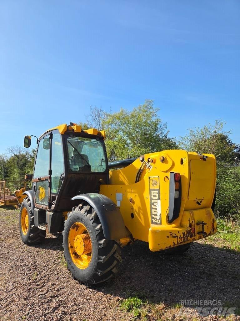 JCB 535-140 Carretillas telescópicas